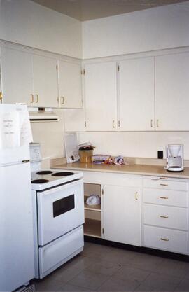 Cottage 113 interior - Kitchen