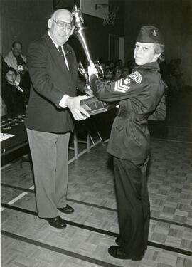 Fred Wright gives cadet award