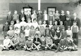 Mountain View School Class Portrait 1934-1935