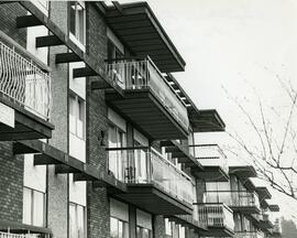 Coquitlam apartment on Ridgeway Avenue