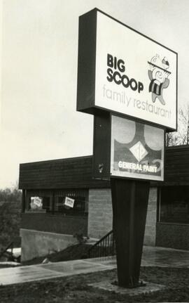 Sign Outside Big Scoop Restaurant