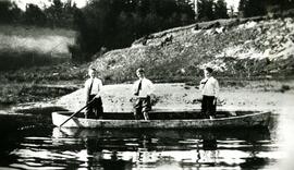 Windram boys and Alan McGregor canoeing on the Brunette River