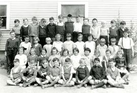 Mountain View School Class Portrait 1935-1936