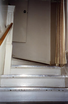 Cottage 113 interior - Staircase