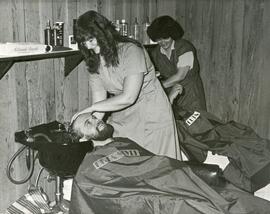 Liz Salon