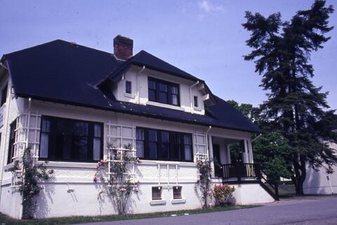 Open original Photographs and Documents