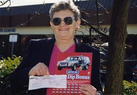 Leona Dubasov $25,000 LOTTO-BC Lucky Dip Bonus winner - Coquitlam