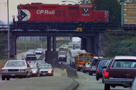Bottleneck at CP overpass at east end of Mary Hill Bypass. - Colour
