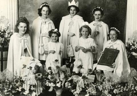 Open original Photographs and Documents