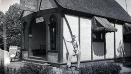 John Headridge at Tucke Shoppe