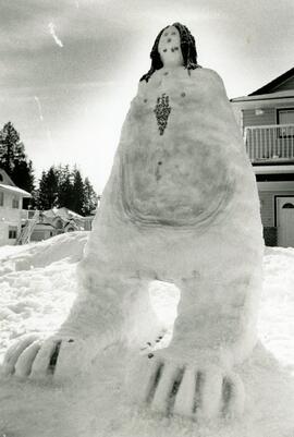 Big snowman located at 3300 Elcasa Court
