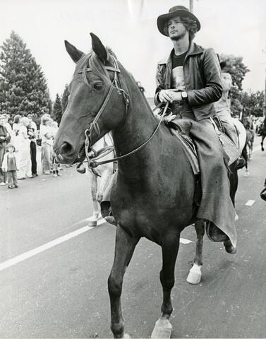 Open original Photographs and Documents