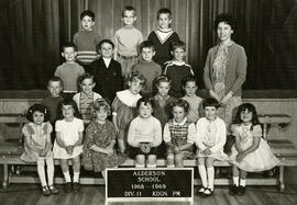 Alderson Elementary School - Division 11 - Kindergarten - 1968-1969