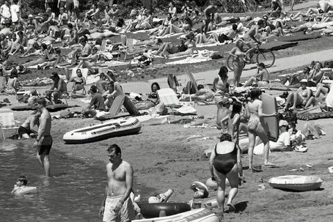 Open original Photographs and Documents
