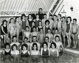 Children's swimming group