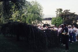 Walking tour on the Riverview grounds