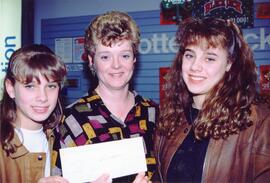 Theresa Kruzick with daughters Melissa (left) and Leah (right) $126,837.60 LOTTO 6/49 winner