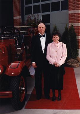 Fifth Annual Black Tie Fundraising Dinner - April 17, 1999