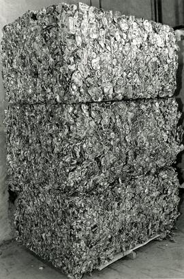 Wastech, thousands of crusted aluminum cans