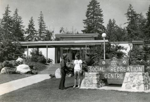 Open original Photographs and Documents